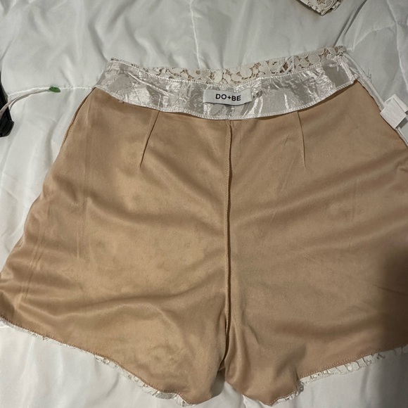 Do+BE lace set - Picture 7 of 15